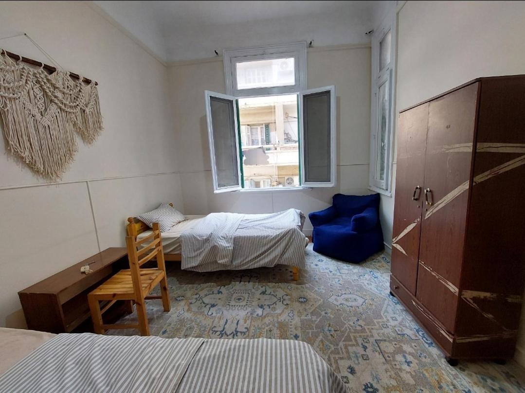 Al- Mazareta A Private Room At Shared Apartment For Men Only No Ladies Allowed غرفة خاصة في شقة مشتركة للرجال فقط ممنوع السيدات仅限男士 女士不允许 亚历山大港 外观 照片